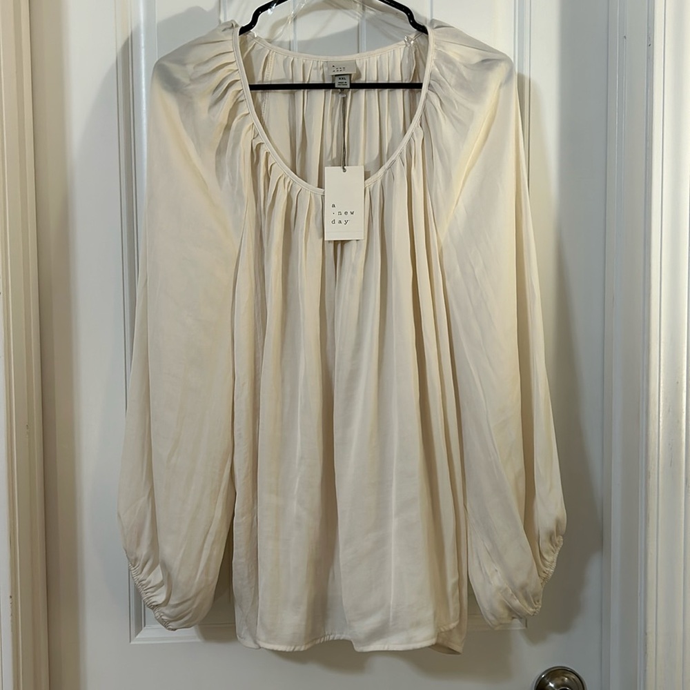 NWT long sleeve blouse